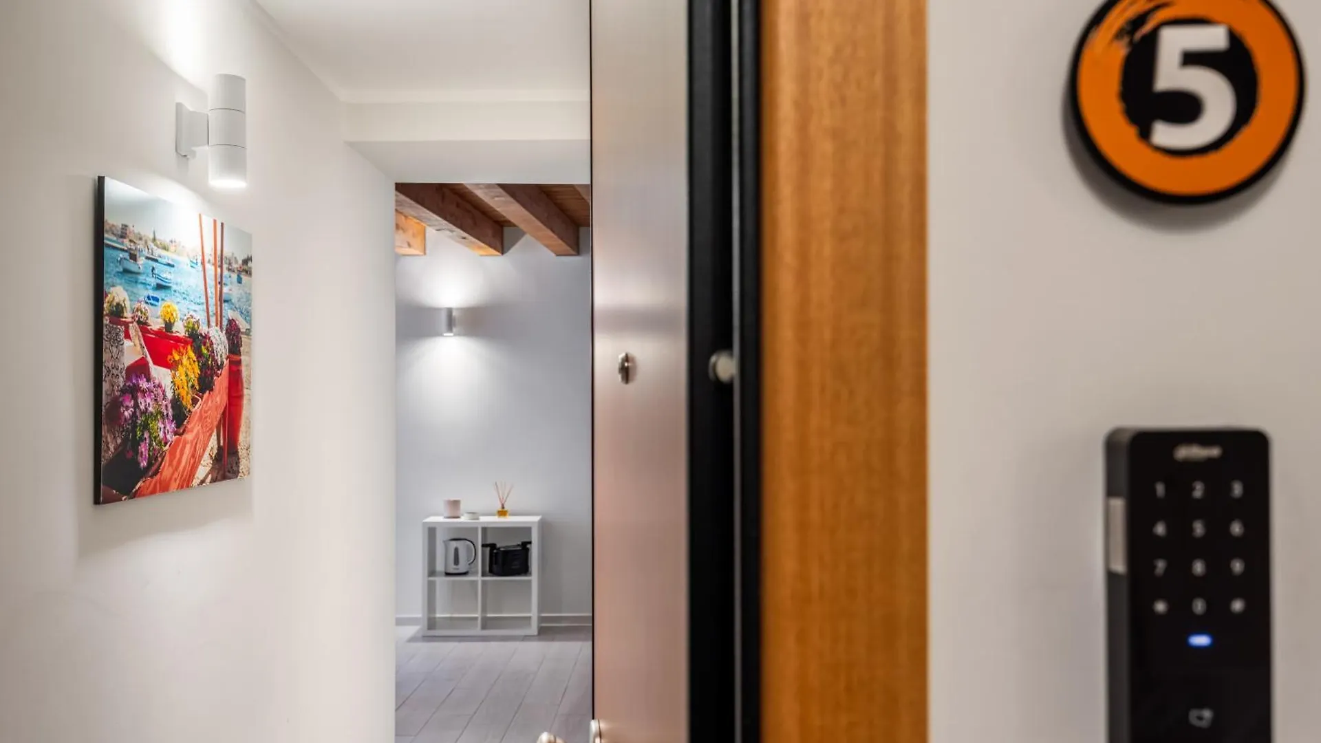 Aparthotel Open Sicily Homes - Near The Central Train Station Palermo Italy